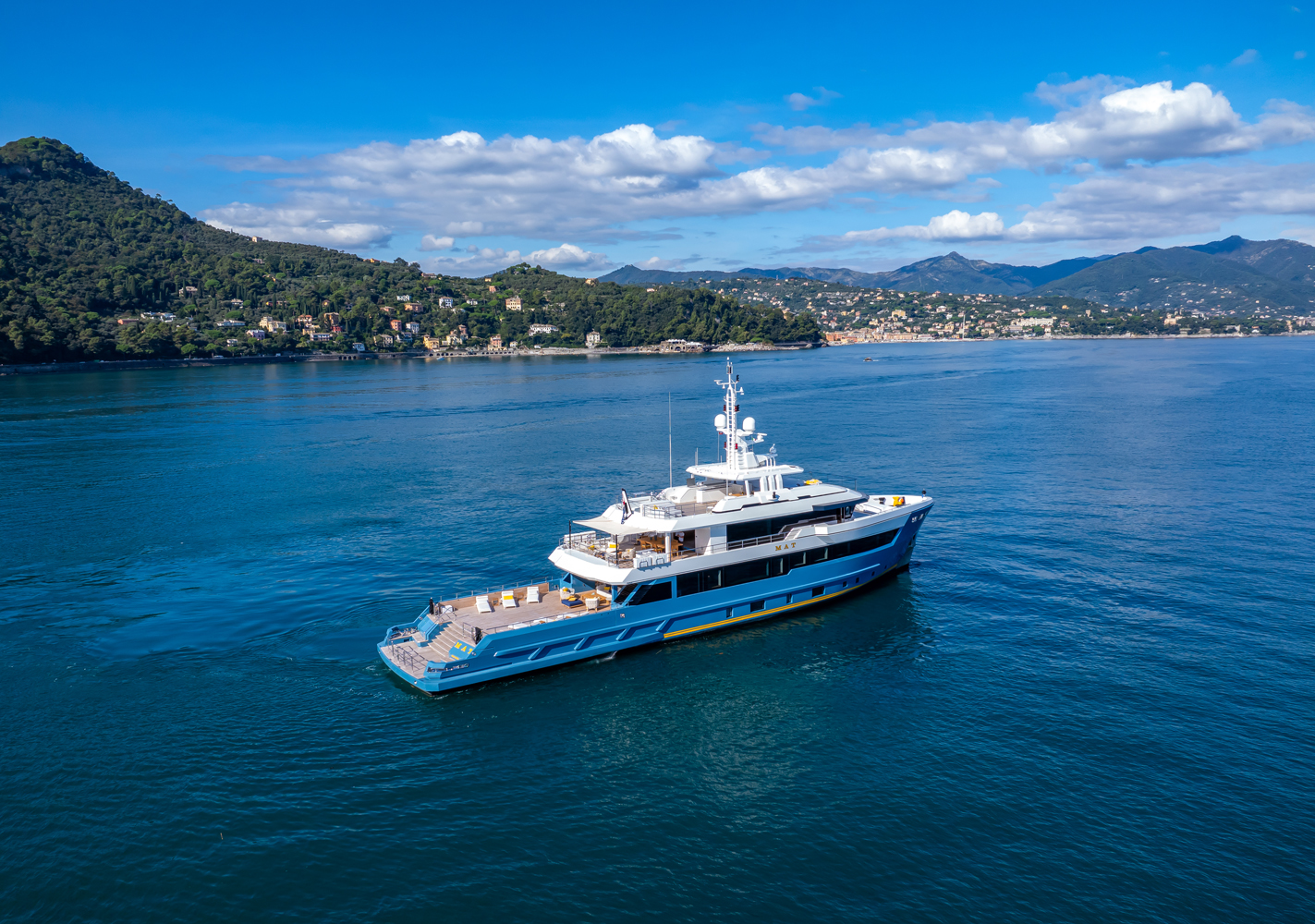 Exterior, M/Y Mat
