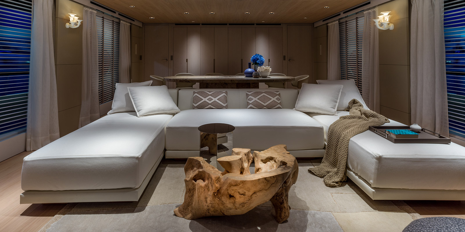 Interior, RJ Class 115’ / Stellamar