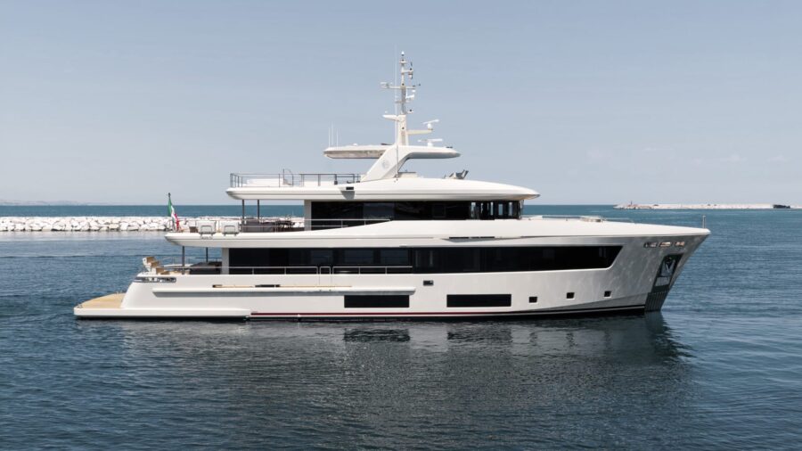Cantiere delle Marche launches Ammonite, Nauta Air 110